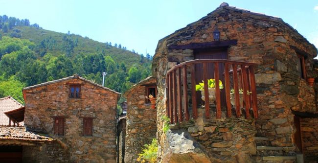 VISITA A LAS ALDEAS DE XISTO (PORTUGAL) DESDE NIGRÁN